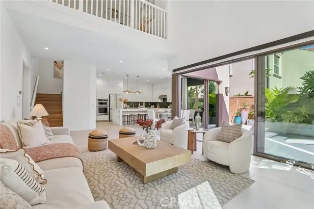 106 Yellow Iris, Irvine, CA 92618 - #2