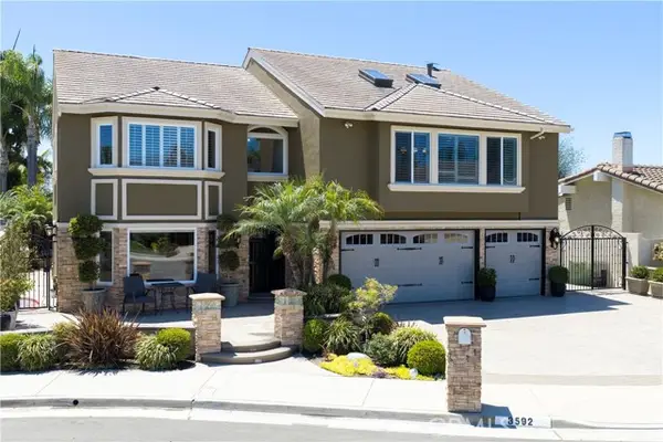 8592 Whitesails, Huntington Beach, CA 92646