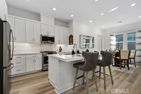 888 Sunrise Road, Ladera Ranch, CA 92694
