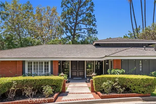 1632 Skyline Drive, Santa Ana, CA 92705 - #2