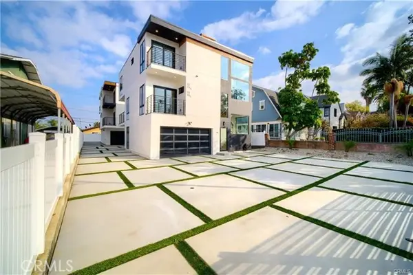 616 Mariposa Ave Avenue, Los Angeles, CA 90004