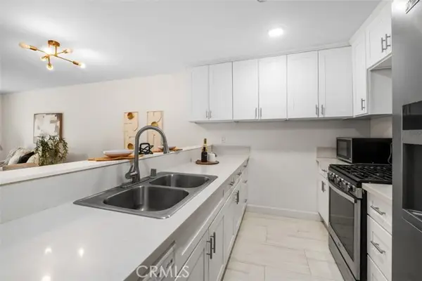 324 Tangelo, Irvine, CA 92618