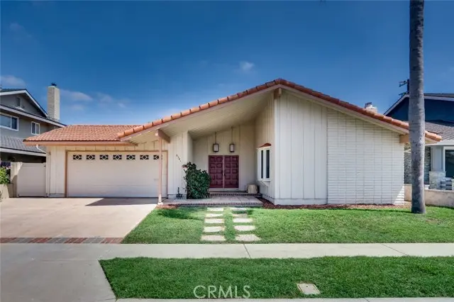 6381 Myrtle, Huntington Beach, CA 92647 - #1