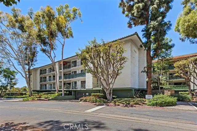 7215 Apricot, Irvine, CA 92618 - #1