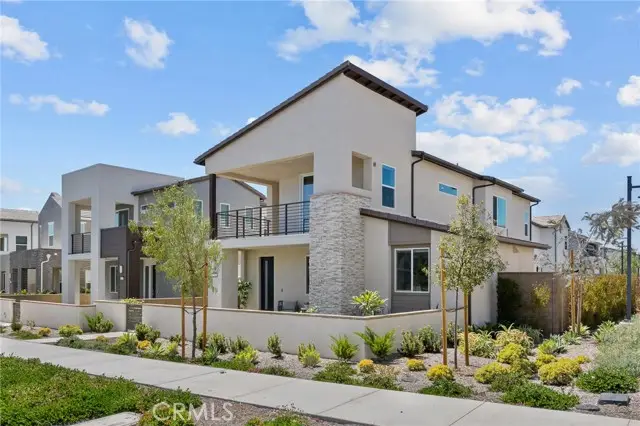 201 Longspur Dr, Irvine, CA 92618 - #2