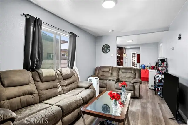 130 85th, Los Angeles, CA 90003 - #3
