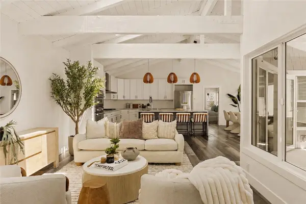 702 Acacia Avenue, Corona Del Mar, CA 92625