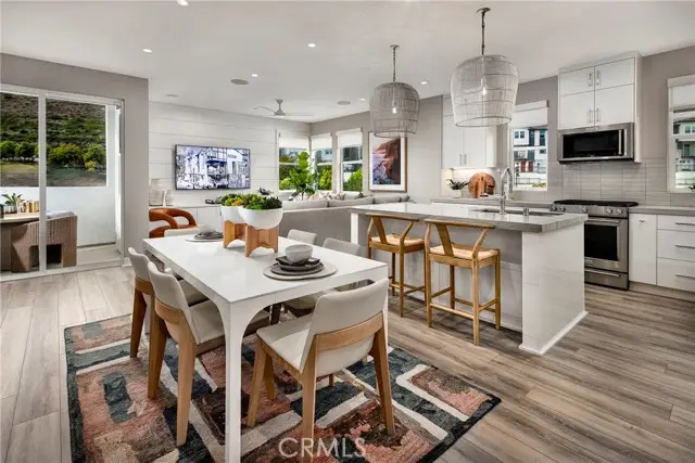 2750 Everly Drive, San Diego, CA 92108 - #3