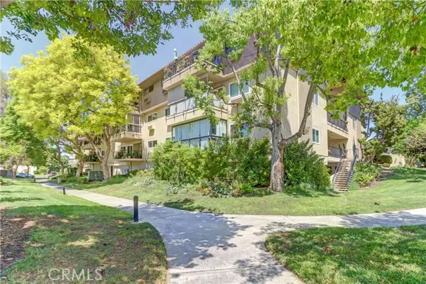 2381 Via Mariposa  #2B, Laguna Woods, CA 92637