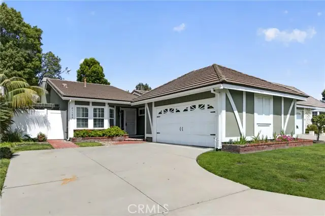 21183 Via Este, Yorba Linda, CA 92887 - #3