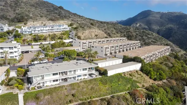 21722 Ocean Vista  #C, Laguna Beach, CA 92651
