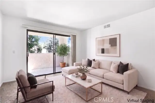 1118 Blaine  #202, Riverside, CA 92507 - #3