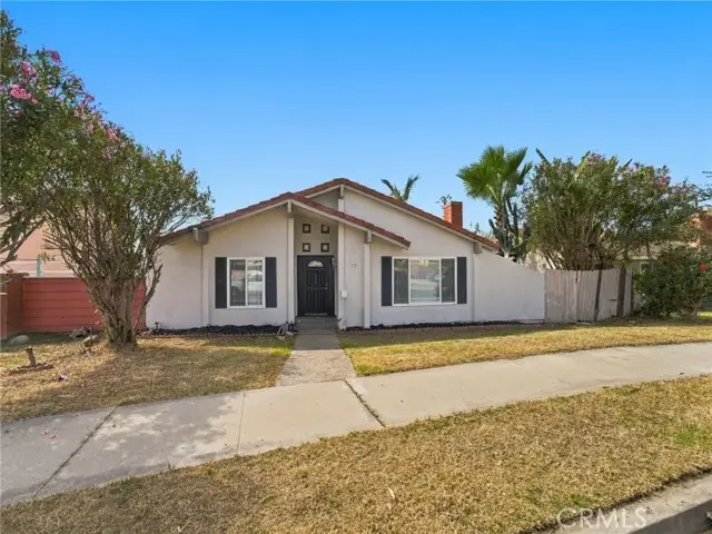330 Devonshire Drive, Oxnard, CA 93030 - #2