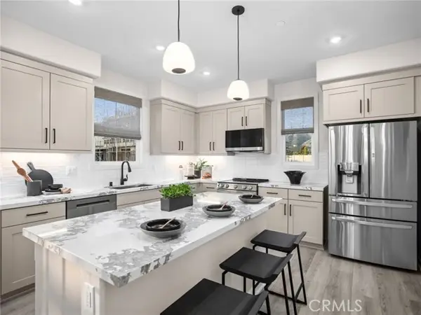 548 Gregory Way, Glendora, CA 91740