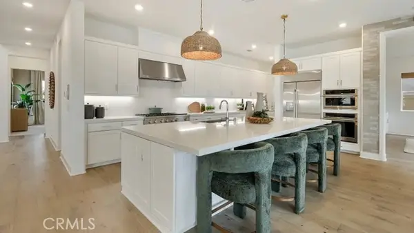 29705 Calle La Roca, Valencia, CA 91354