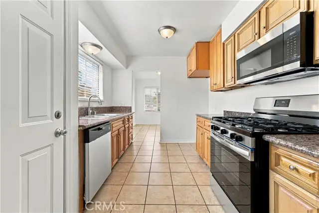 1264 Arizona Avenue, Los Angeles, CA 90022 - #3