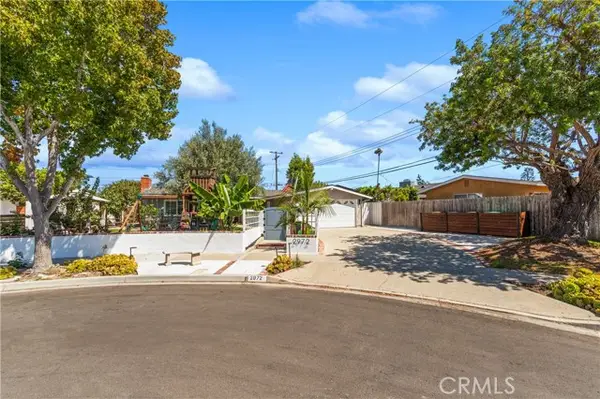 2972 Teakwood Place, Costa Mesa, CA 92626