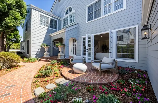 18 Hillsdale, Newport Beach, CA 92660 - #2