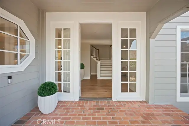 18 Hillsdale, Newport Beach, CA 92660 - #3