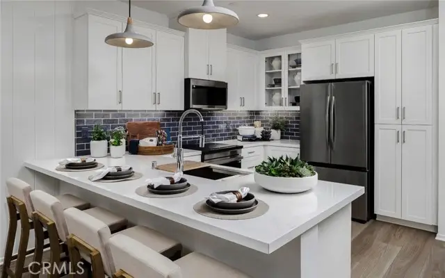 3950 E. BUCKNELL PASEO, Ontario, CA 91761 - #2