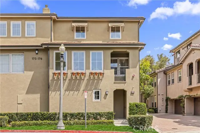 177 Lockford, Irvine, CA 92602 - #2