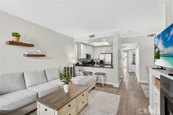 1027 Stresa, Anaheim, CA 92808