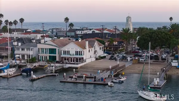 1444 Bay, Newport Beach, CA 92661