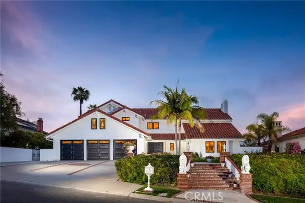 25901 Prairestone Drive, Laguna Hills, CA 92653