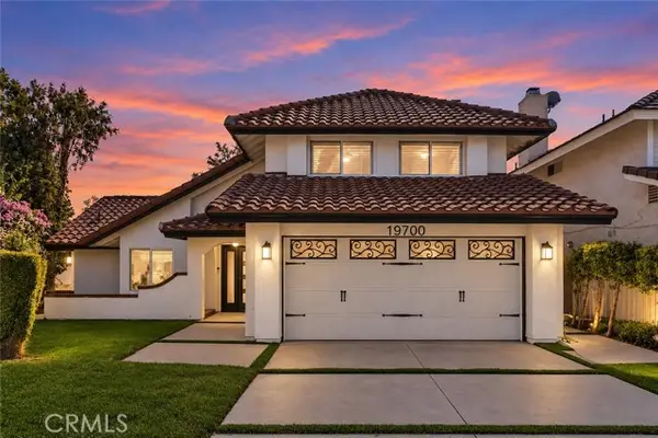 19700 Lull, Winnetka, CA 91306