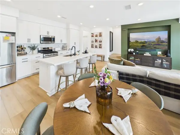 17952 Seaglass Drive, Huntington Beach, CA 92647