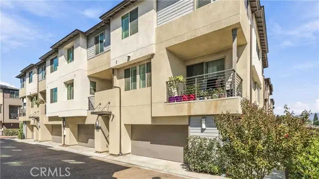 1570 Topeka Avenue  #8, Placentia, CA 92870 - #1