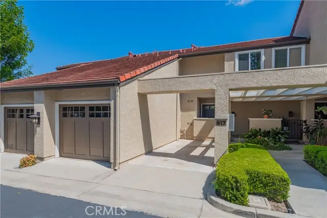 34 Stanford Court, Irvine, CA 92612 - #3