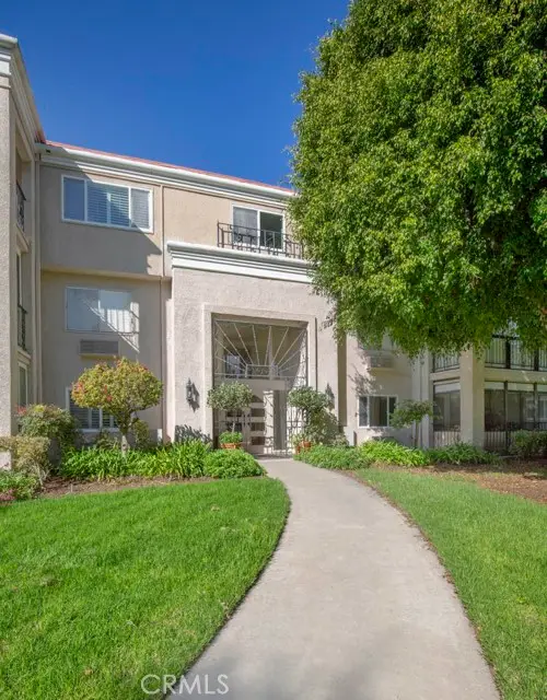 5499 Paseo Del Lago  #2D, Laguna Woods, CA 92637 - #3