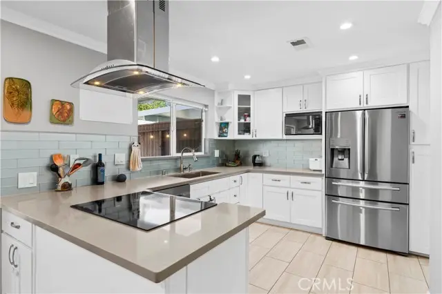 3165 College, Costa Mesa, CA 92626 - #1