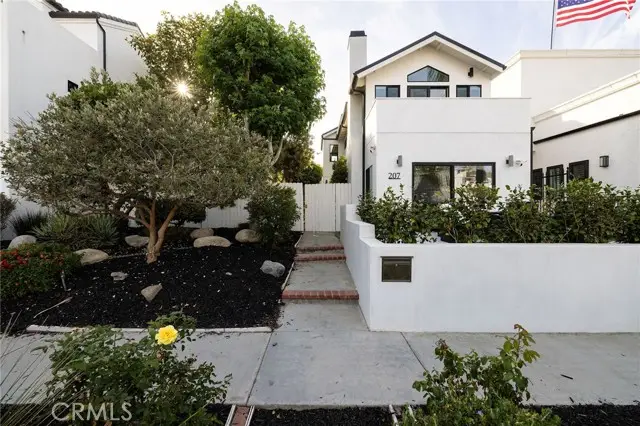 207 21st, Huntington Beach, CA 92648 - #2
