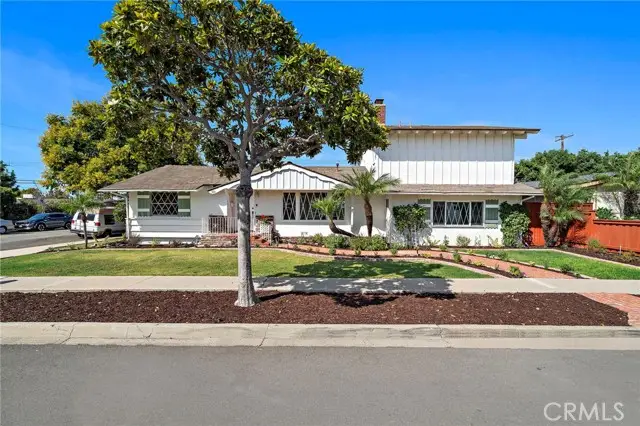 360 Bucknell Road, Costa Mesa, CA 92626 - #3