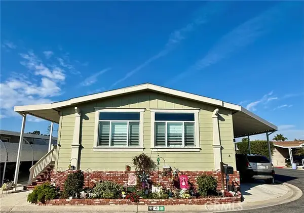 18601 Newland Street  #4, Huntington Beach, CA 92646