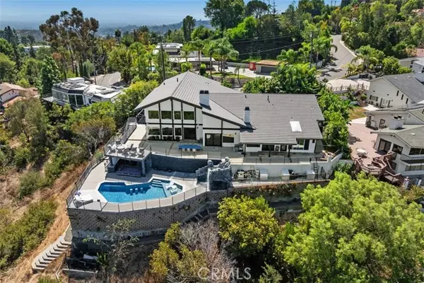 1711 Sirrine, Santa Ana, CA 92705