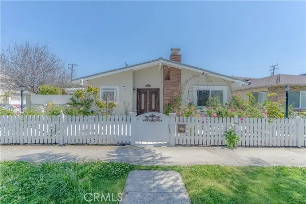 526 17th Street, Huntington Beach, CA 92648