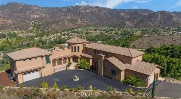 3034 Mountain View Drive, Escondido, CA 92027
