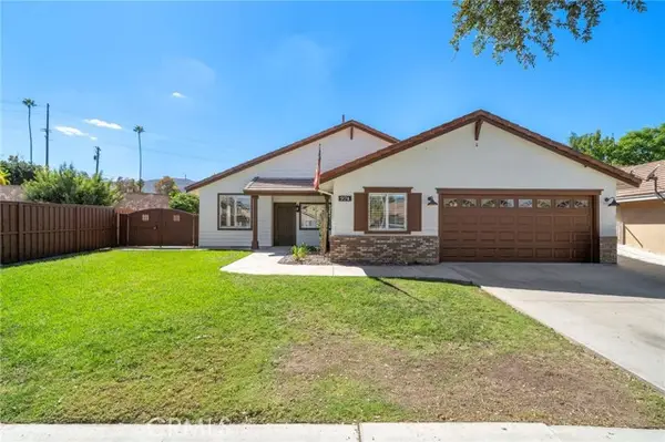974 Silvercreek Road, Corona, CA 92882