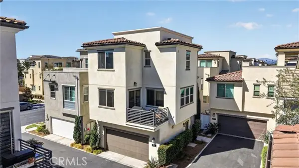 592 Motif, Anaheim, CA 92805