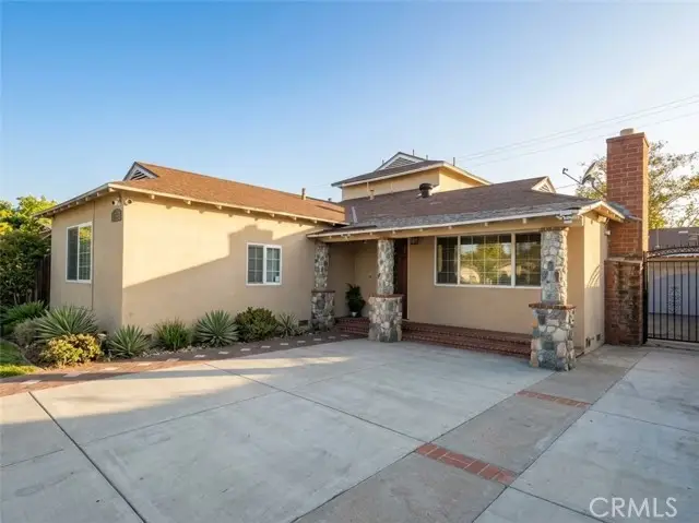726 Halladay Street, Santa Ana, CA 92701 - #2