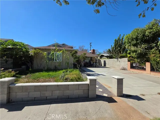726 Halladay Street, Santa Ana, CA 92701 - #3