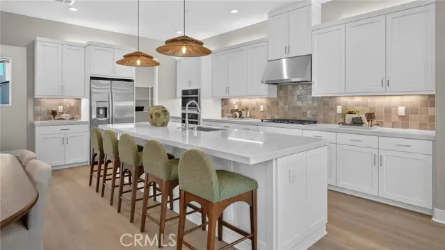933 Chinon, Irvine, CA 92618 - #3