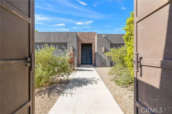 2600 Vincentia, Palm Springs, CA 92262