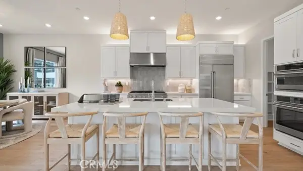 641 Eureka Drive, Santa Paula, CA 93060