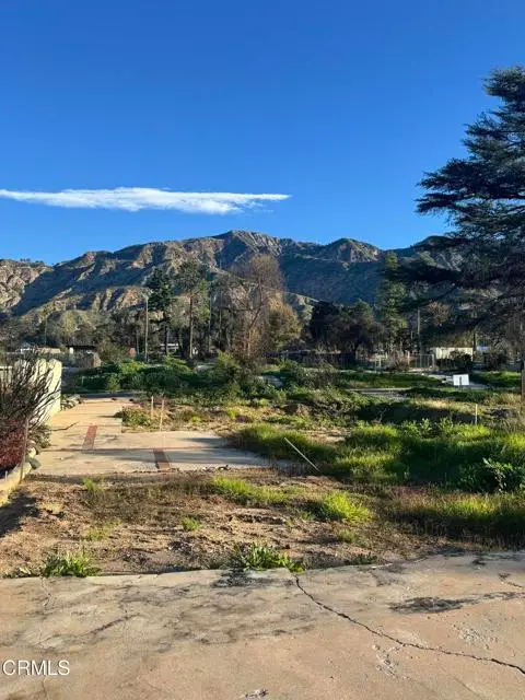 310 Poppyfields Drive, Altadena, CA 91001 - #2