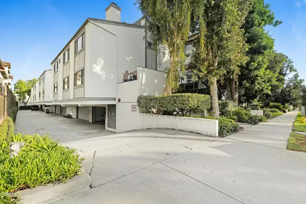 394 Los Robles Avenue  #2, Pasadena, CA 91101