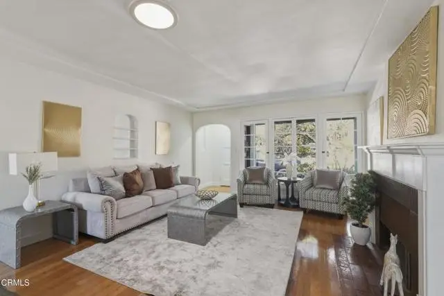 3666 Roderick Road, Los Angeles, CA 90065 - #2